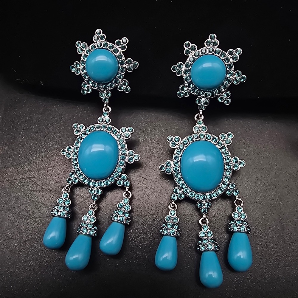 Joan Rivers Faux Turquoise Rhinestone Earrings Clip On Vintage Dangle